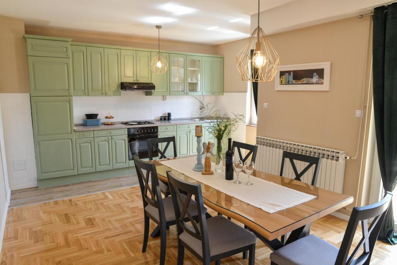 Apartman Maja Задар Екстер'єр фото
