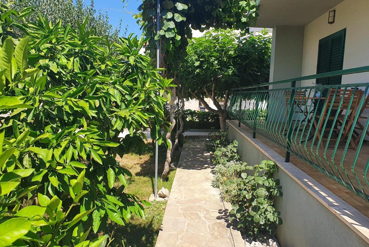 Apartman Maja Задар Екстер'єр фото